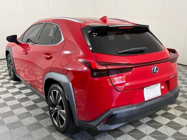 Used 2019 Lexus UX 250h AWD/4WD image 4