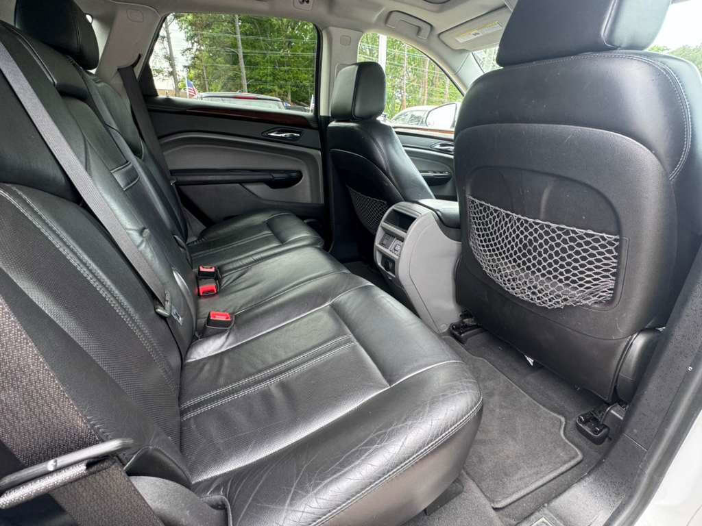 Used 2010 Cadillac SRX Luxury FWD image 8