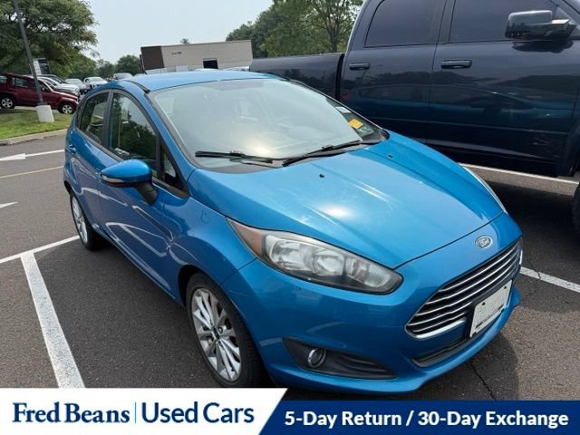 Used 2014 Ford Fiesta SE w/ Equipment Group 201A FWD image 1