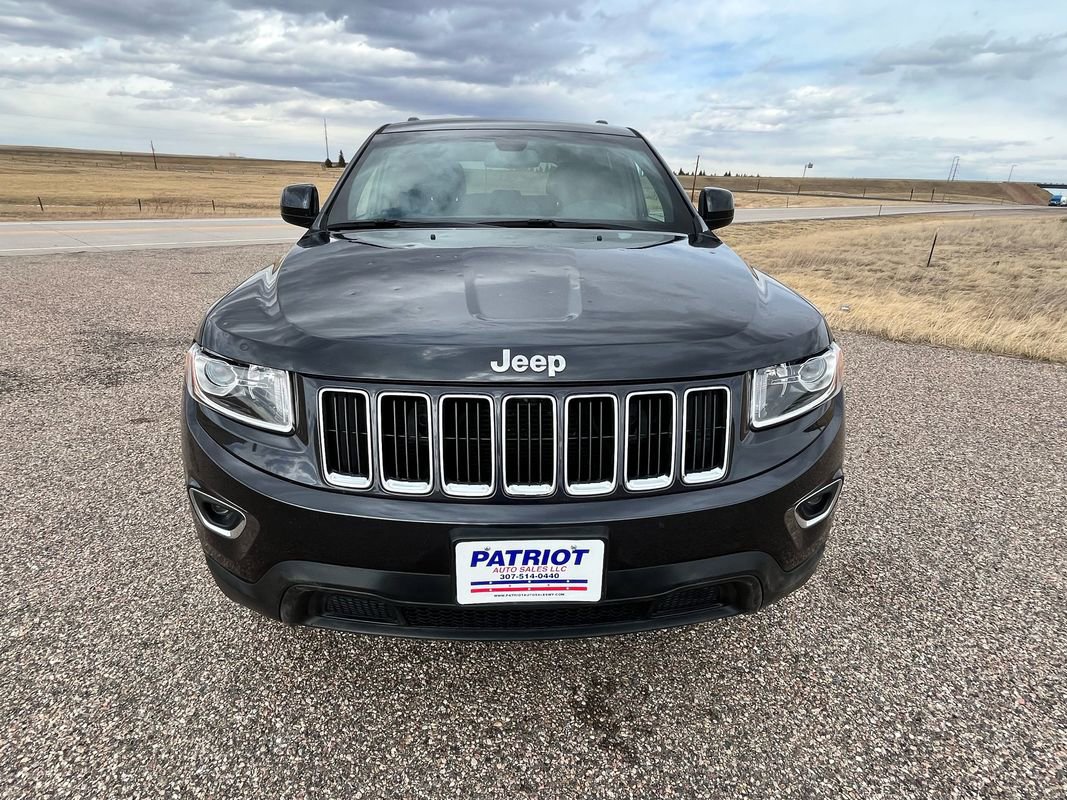 Used 2015 Jeep Grand Cherokee Laredo w/ Quick Order Package 23E image 9