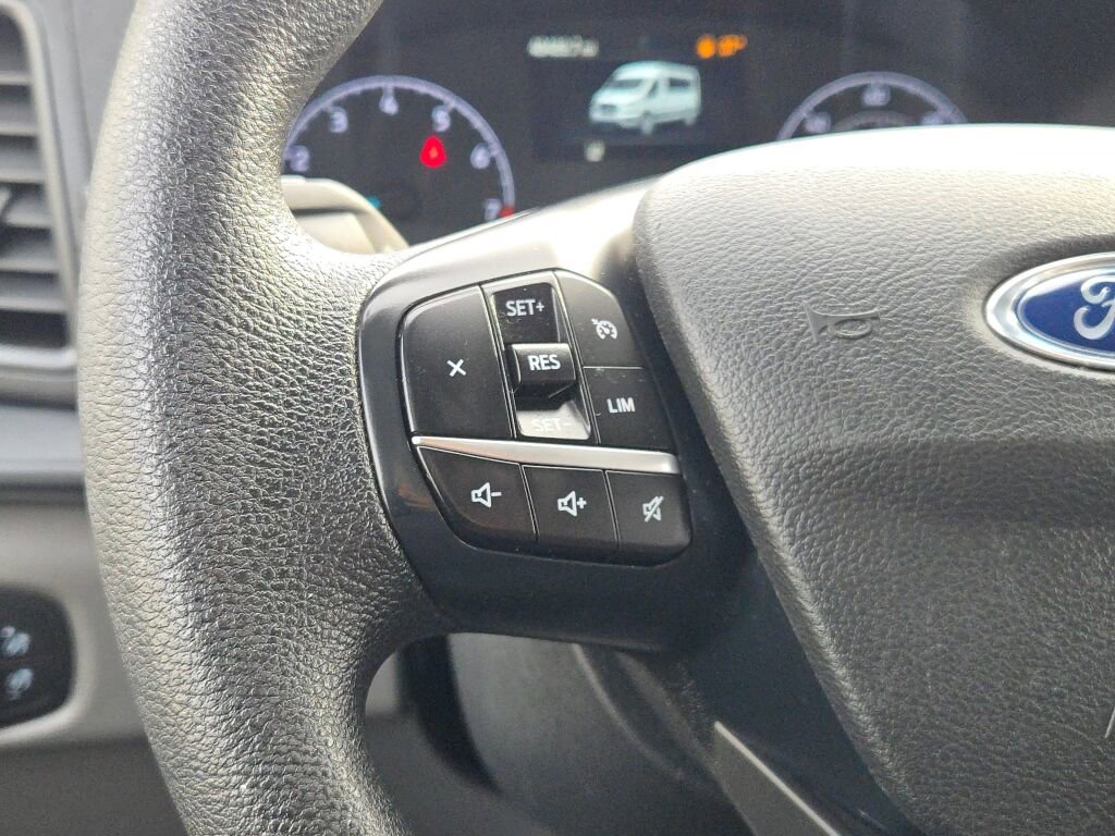 Used 2023 Ford Transit 350 XLT RWD image 29
