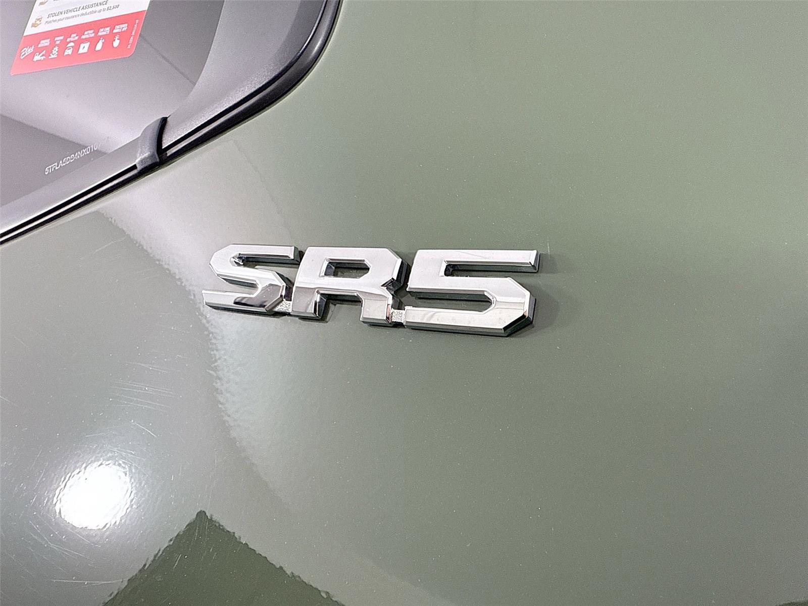 Used 2022 Toyota Tundra SR5 w/ SR5 Premium Package AWD/4WD image 11