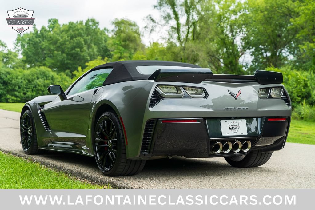 Used 2015 Chevrolet Corvette Z06 w/ 2LZ Preferred Equipment Group RWD image 21