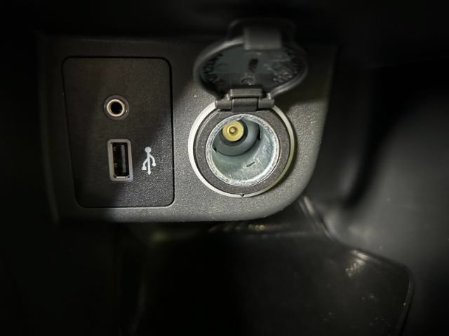 Used 2020 Nissan Kicks S FWD image 18