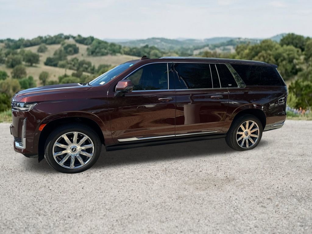 Used 2023 Cadillac Escalade ESV Premium Luxury Platinum w/ Heavy-Duty Trailer Package AWD/4WD image 4