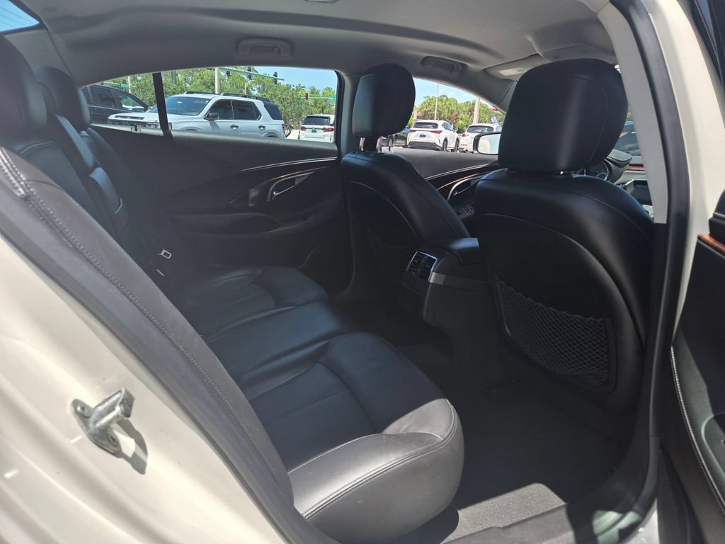 Used 2013 Buick LaCrosse Leather FWD image 18
