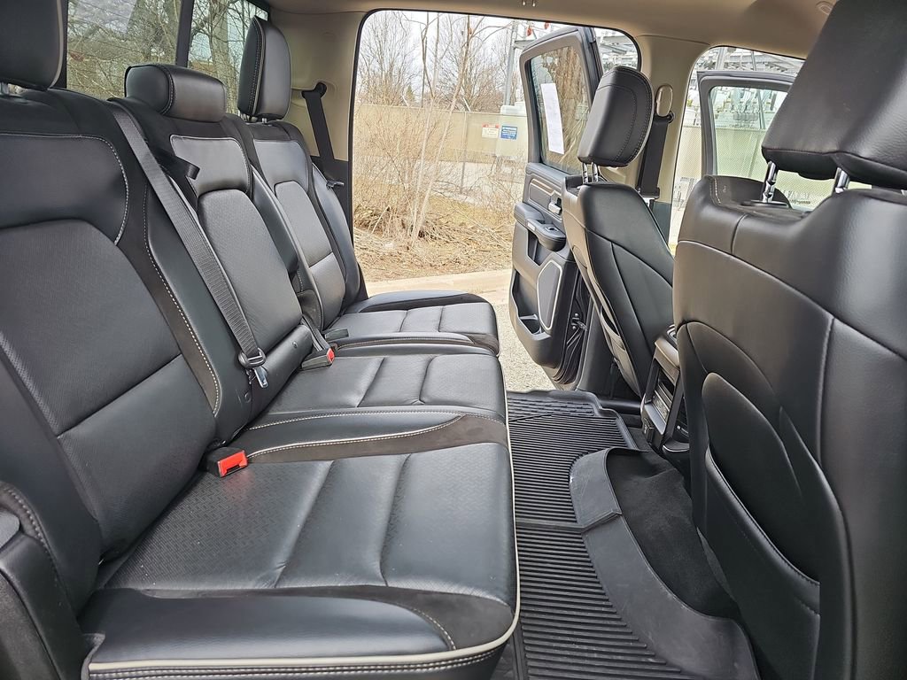 Certified 2021 RAM 1500 Laramie AWD/4WD image 11