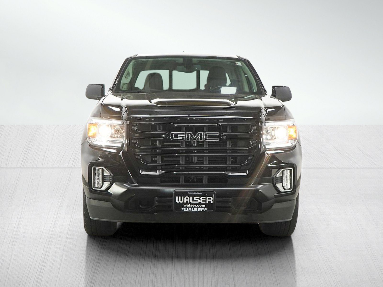 Used 2022 GMC Canyon Elevation w/ Elevation Premium Package AWD/4WD image 8