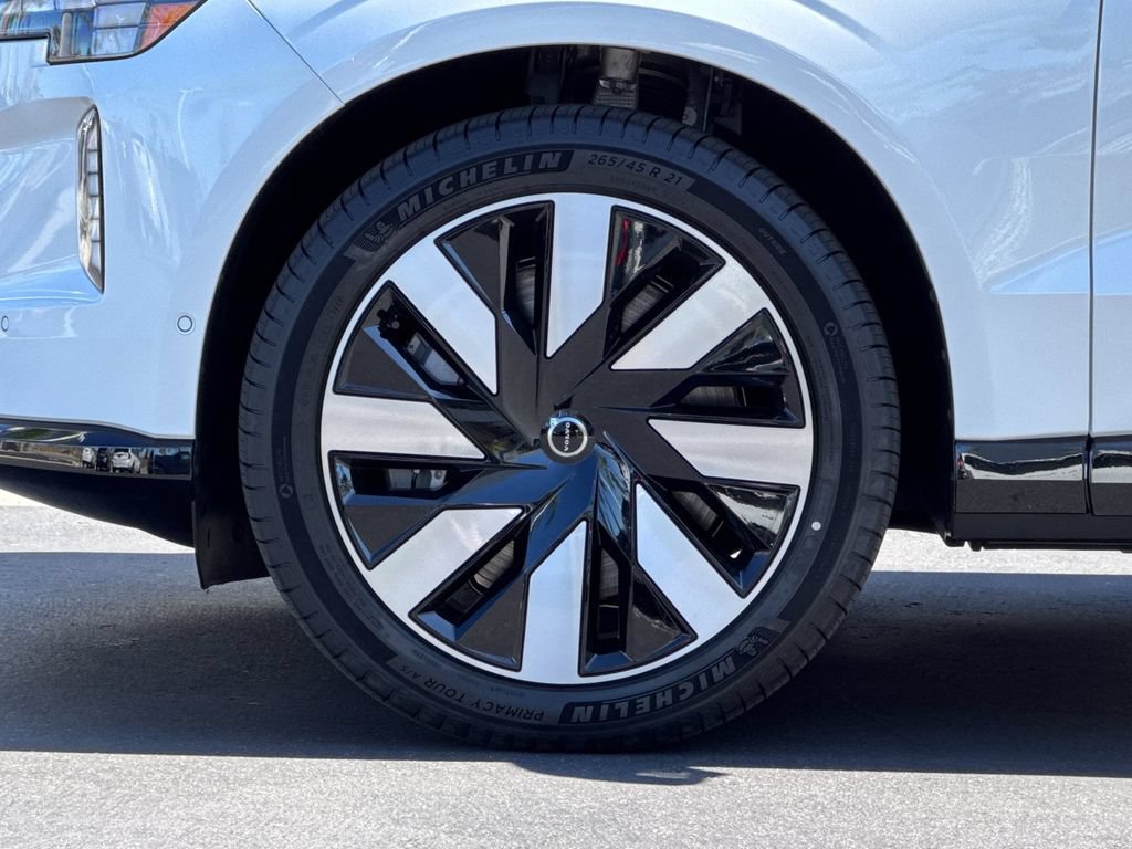 New 2026 Volvo EX90 Ultra AWD/4WD image 25
