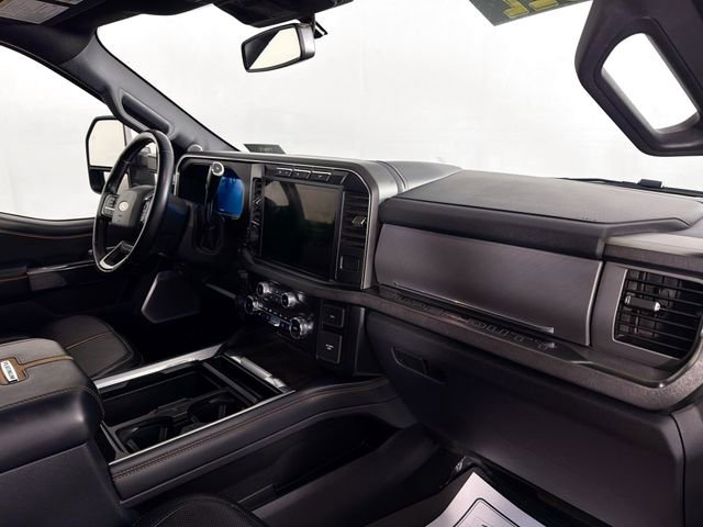 Used 2024 Ford F450 Platinum w/ Camper Package image 33