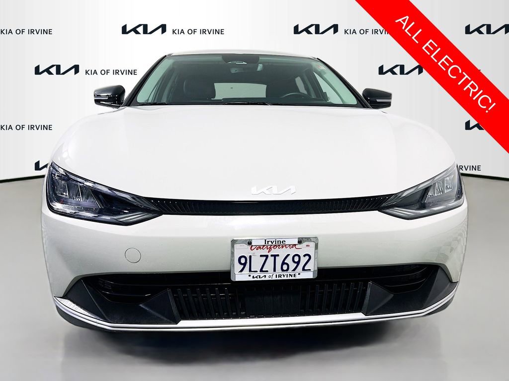Certified 2024 Kia EV6 Light AWD/4WD image 2
