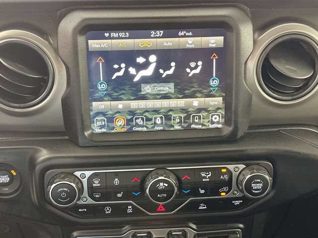 Used 2022 Jeep Gladiator Sport AWD/4WD image 14
