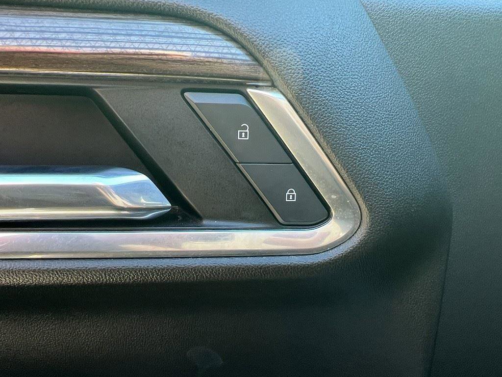 Used 2022 Chevrolet Silverado 1500 RST w/ Texas Edition Plus image 46