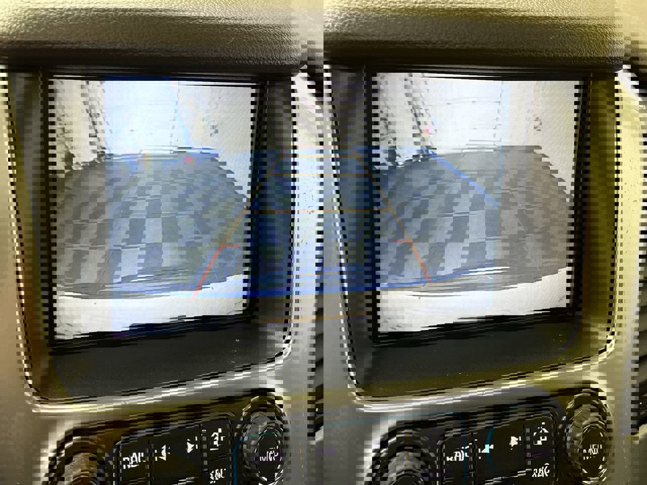 Used 2018 Chevrolet Tahoe LT image 6