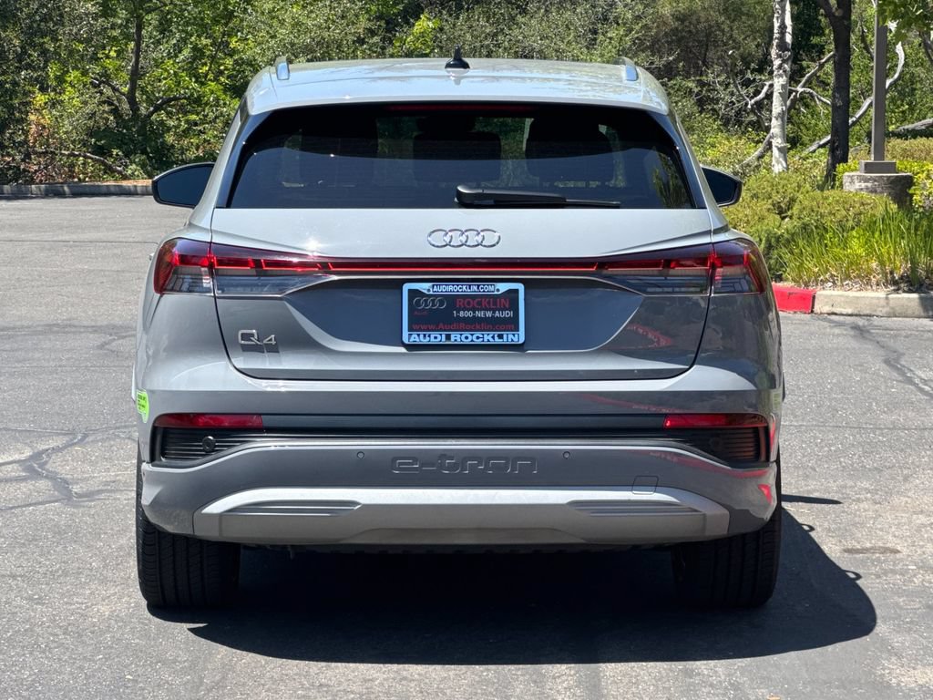 Used 2023 Audi Q4 e-tron Premium Plus w/ Premium Plus RWD image 6
