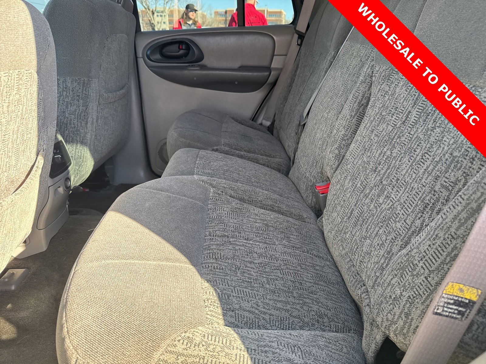 Used 2002 Chevrolet TrailBlazer LS w/ Preferred Equipment Group image 9