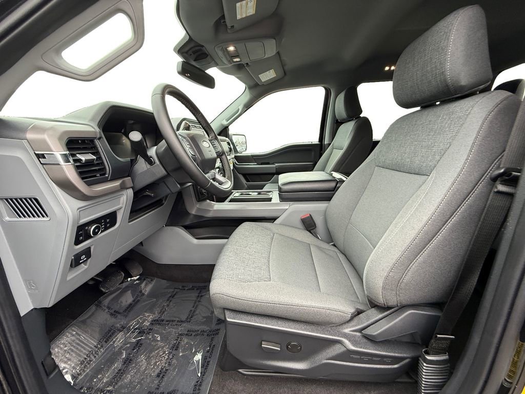 Used 2024 Ford F150 XLT w/ Mobile Office Package image 9