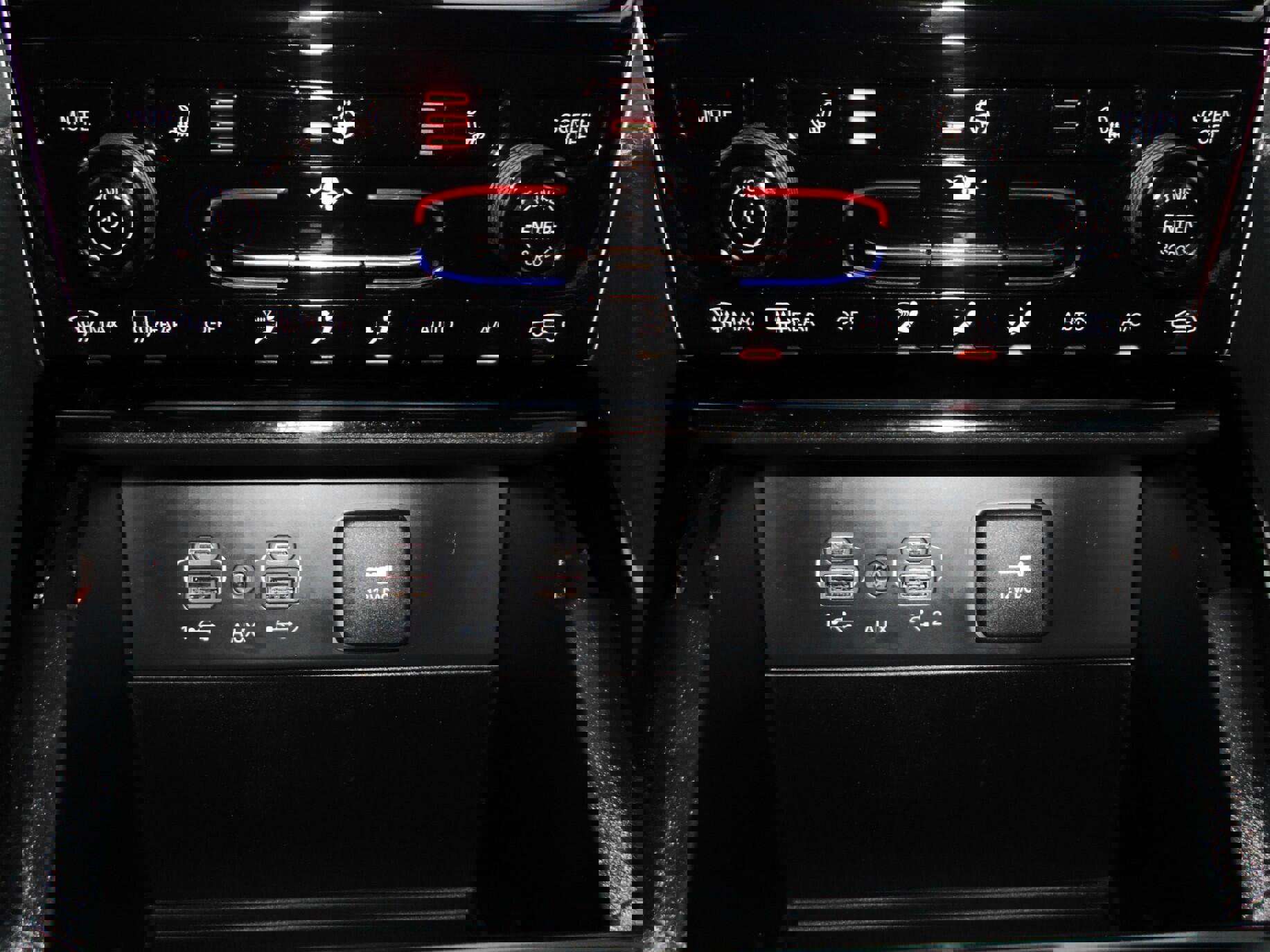 Used 2023 Jeep Grand Cherokee L Limited image 15