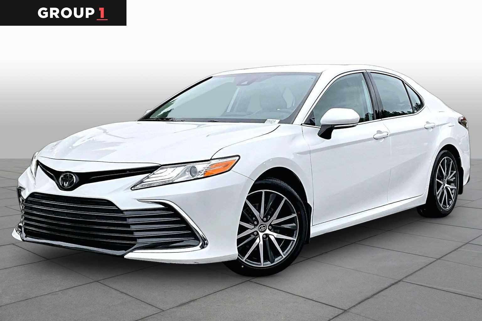 Used 2024 Toyota Camry XLE w/ Protection Package (Q2) (TMS)