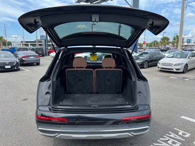 Used 2021 Audi Q7 3.0T Premium w/ Convenience Package image 22