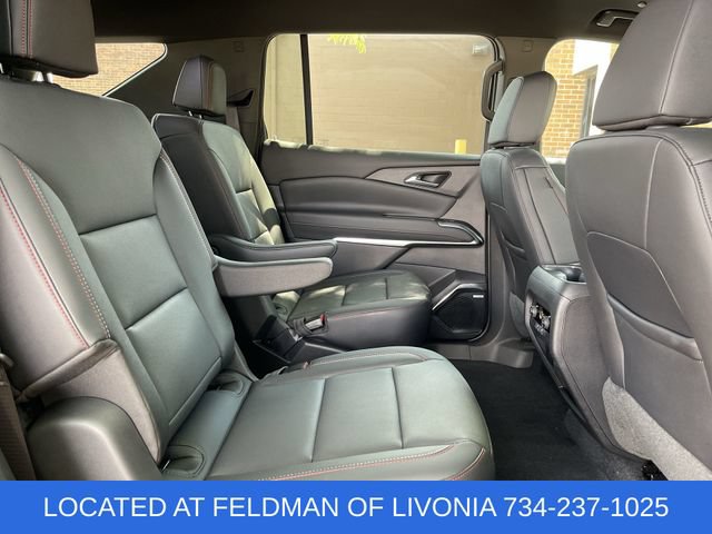 Used 2024 Chevrolet Traverse Z71 w/ Enhanced Driving Package AWD/4WD image 27