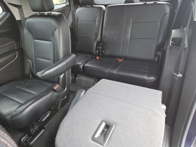 Used 2020 Chevrolet Traverse LT w/ Driver Confidence II Package AWD/4WD image 15