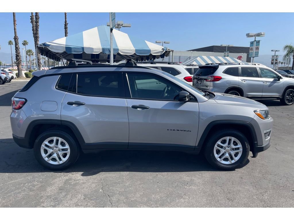 Used 2018 Jeep Compass Sport FWD image 7