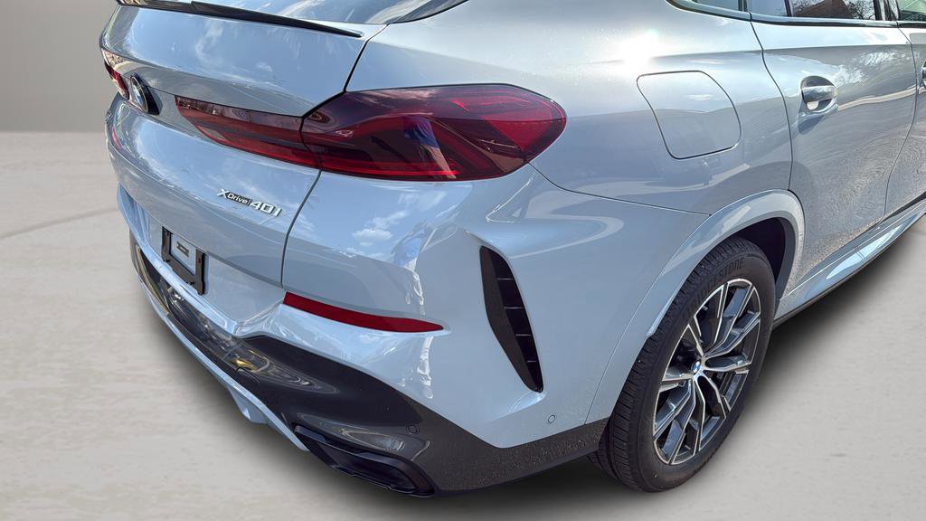 Used 2026 BMW X6 xDrive40i image 11