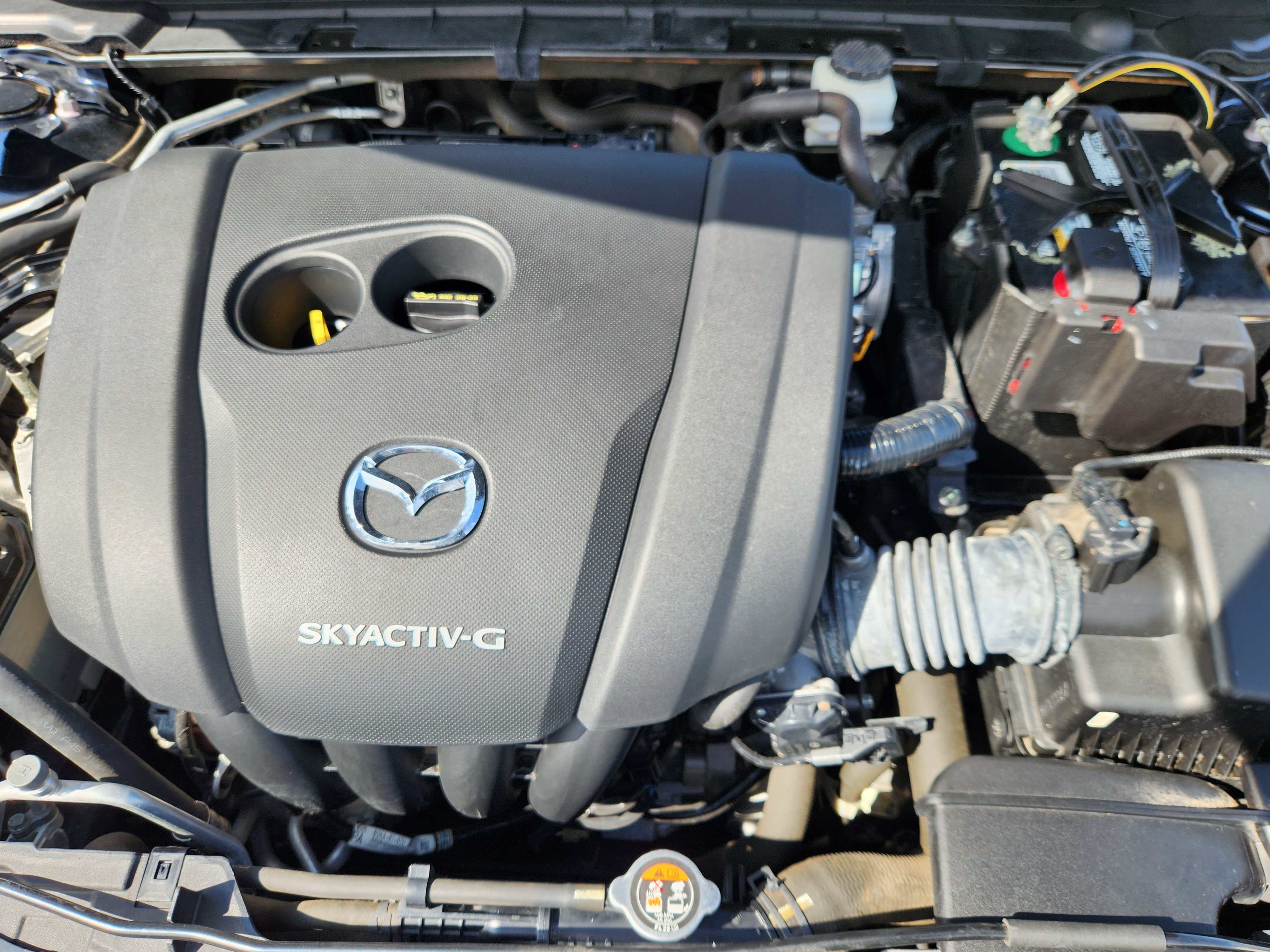 Used 2020 MAZDA MAZDA3 Hatchback w/ Premium Package FWD image 18