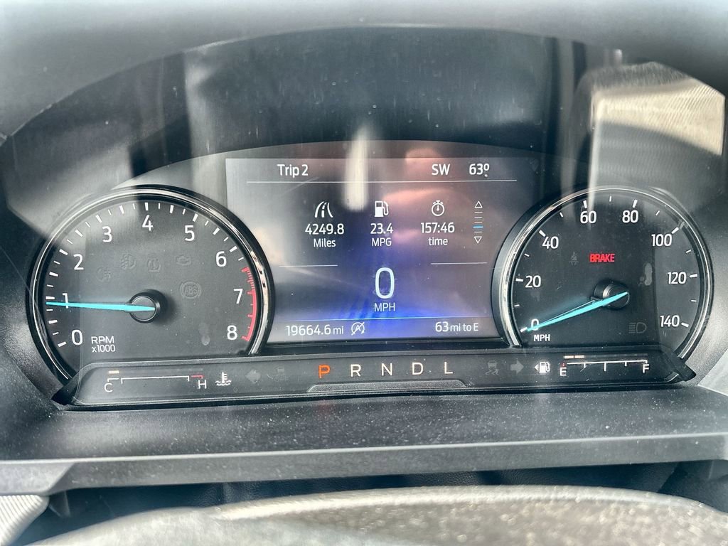 Used 2023 Ford Explorer XLT w/ Equipment Group 202A AWD/4WD image 21