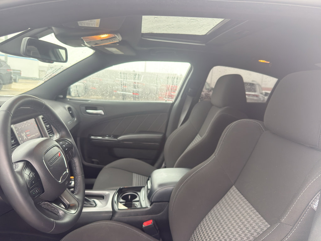 Used 2023 Dodge Charger GT w/ Blacktop Package AWD/4WD image 27