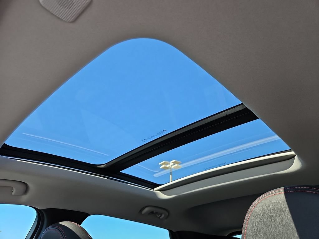 New 2027 Chevrolet Bolt RS w/ Technology Package FWD image 10