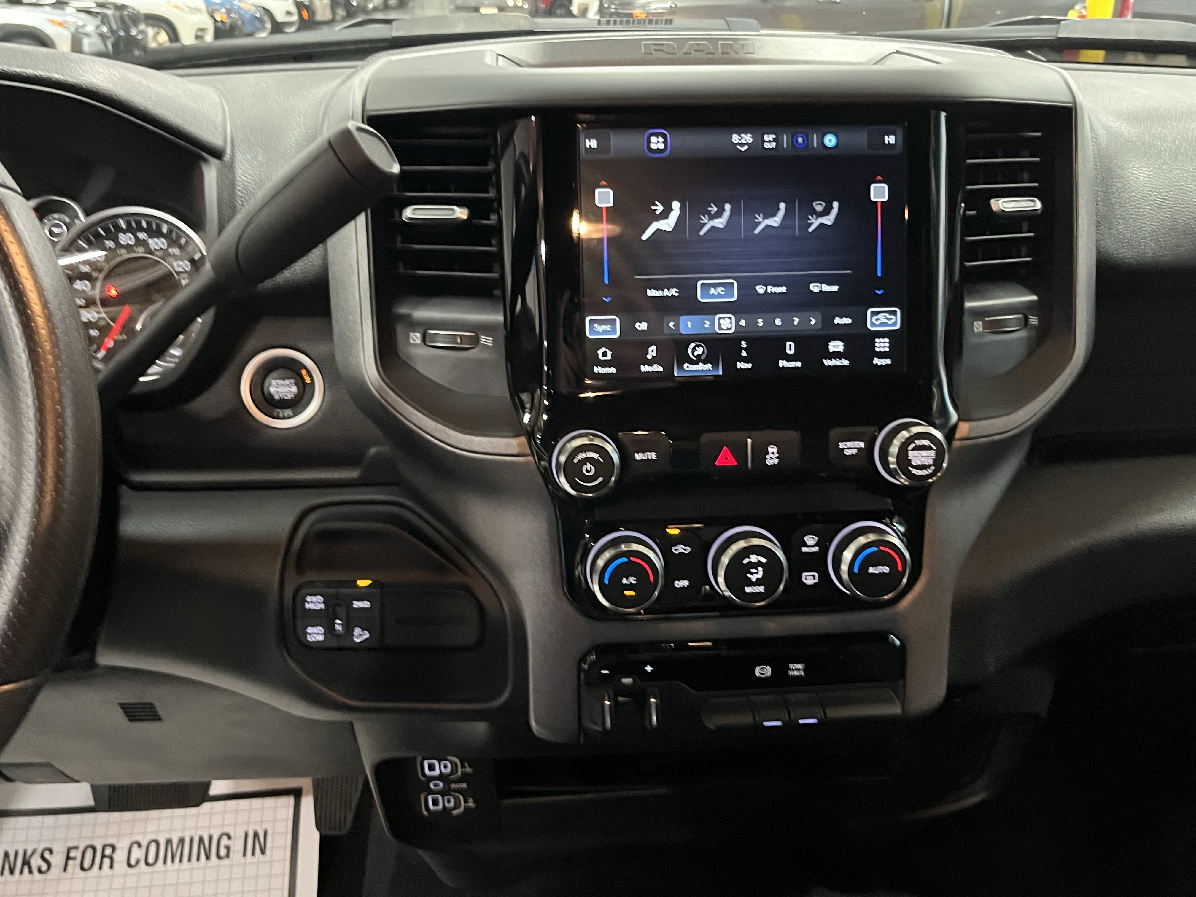 Used 2024 RAM 2500 Tradesman w/ Chrome Appearance Group image 24