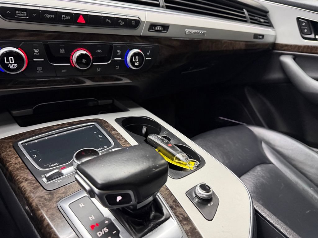 Used 2018 Audi Q7 2.0T Premium Plus w/ Premium Plus Package AWD/4WD image 26