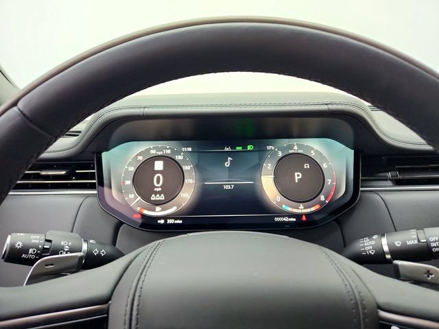 New 2026 Land Rover Range Rover SV AWD/4WD image 20