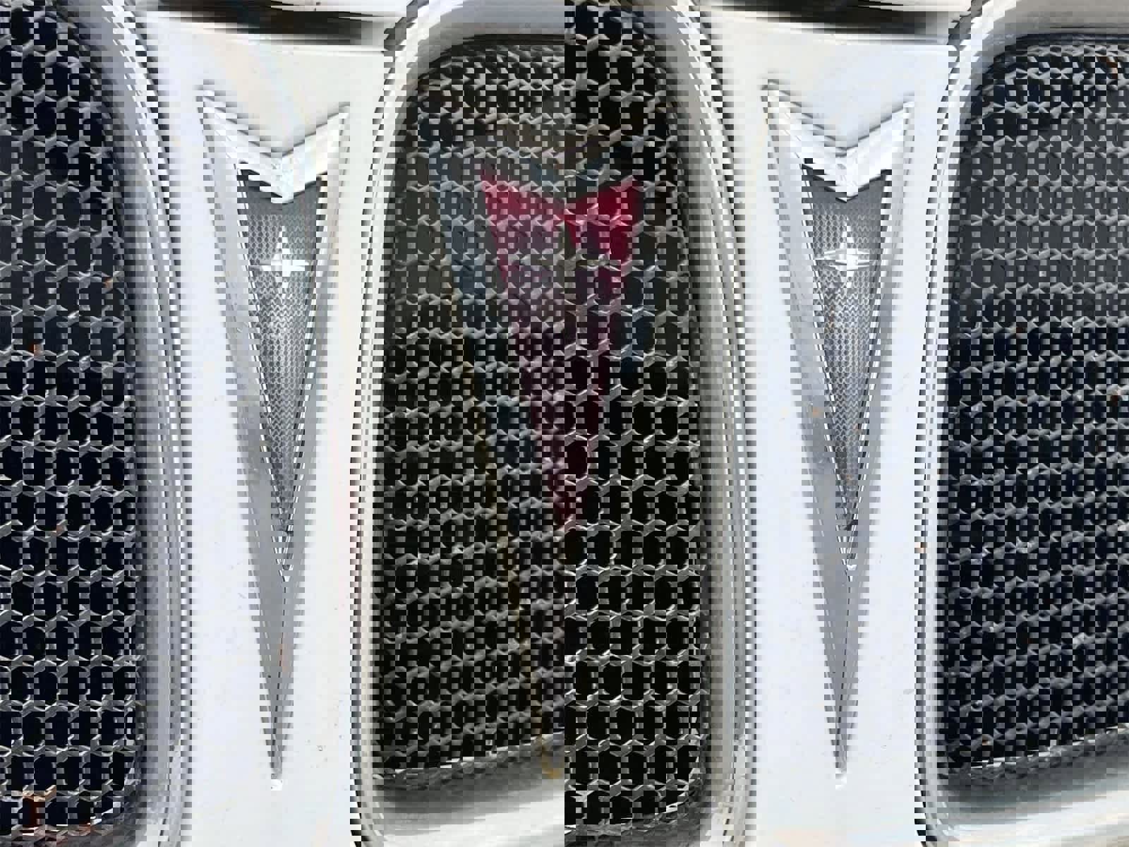 Used 2007 Pontiac Torrent 2WD w/ Preferred Package image 12