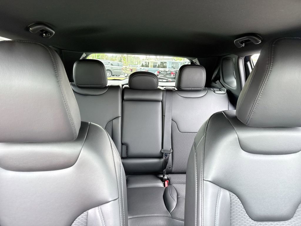 New 2026 Jeep Compass Latitude image 27