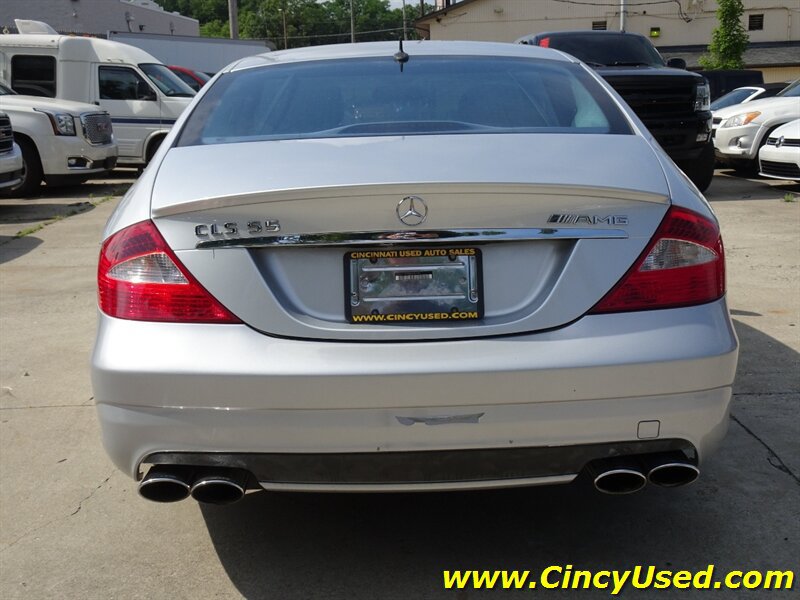 Used 2006 Mercedes-Benz CLS 55 AMG image 8