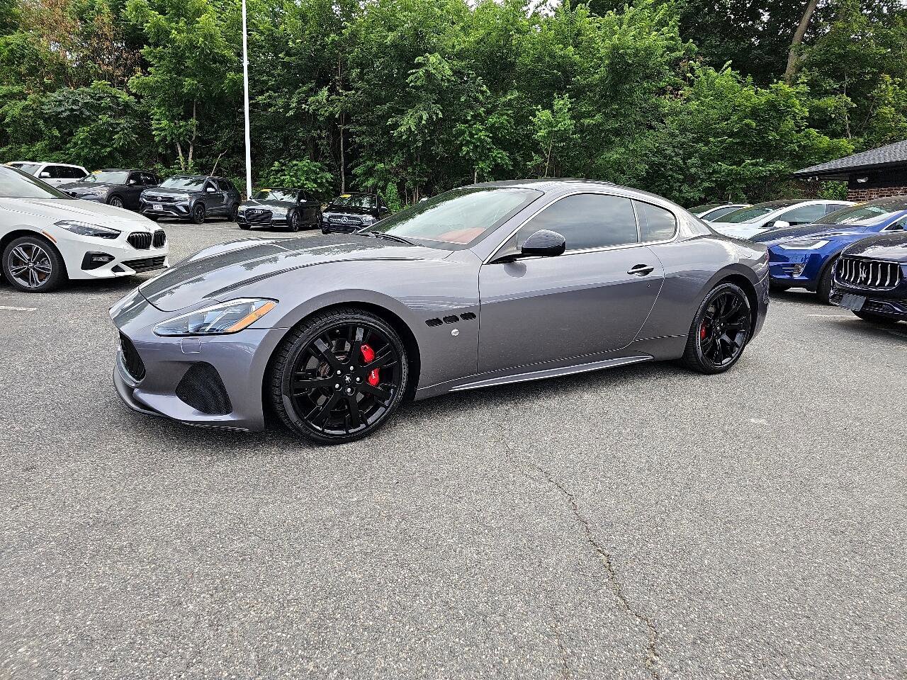 Used 2018 Maserati GranTurismo Sport image 3