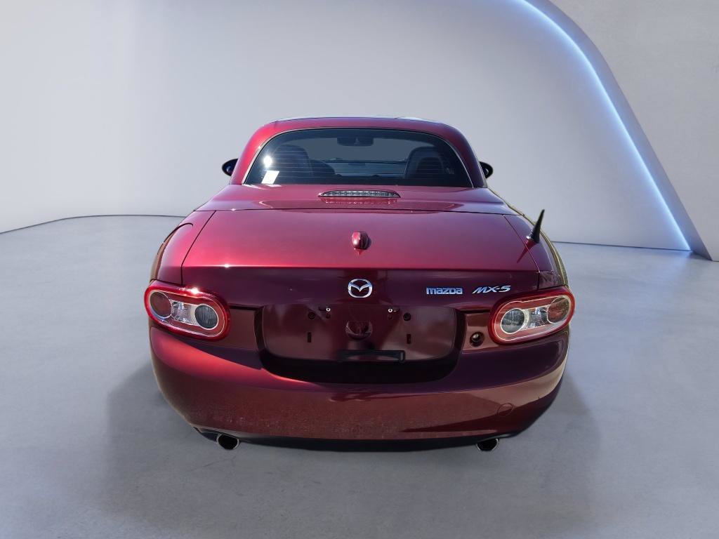 Used 2010 MAZDA MX-5 Miata Grand Touring w/ Premium Pkg RWD image 4