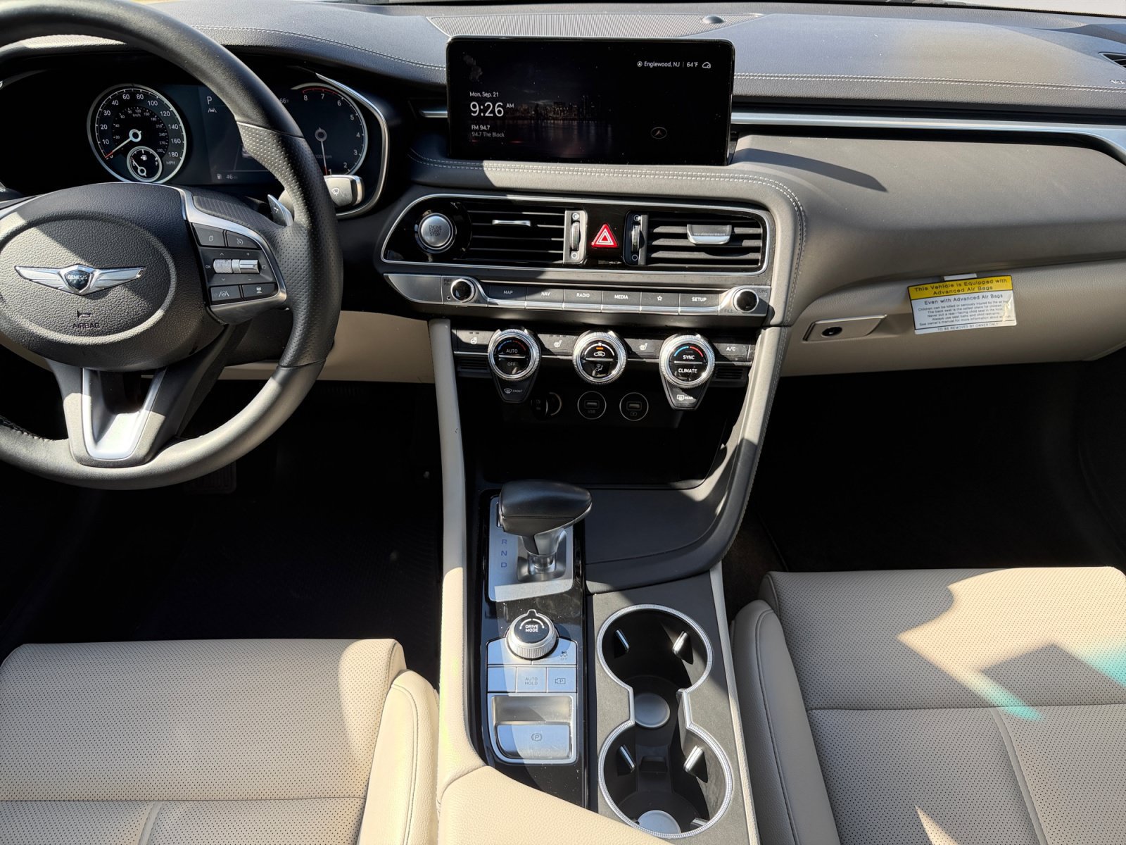 Used 2023 Genesis G70 2.0T AWD/4WD image 25