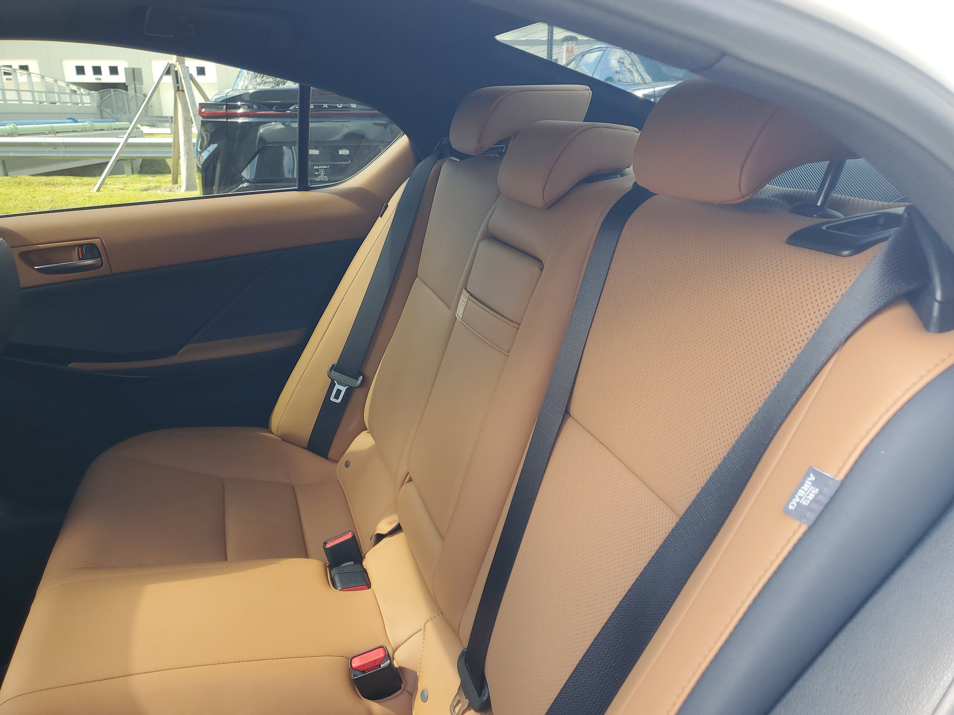 Used 2024 Lexus IS 300 w/ Comfort Package RWD image 12