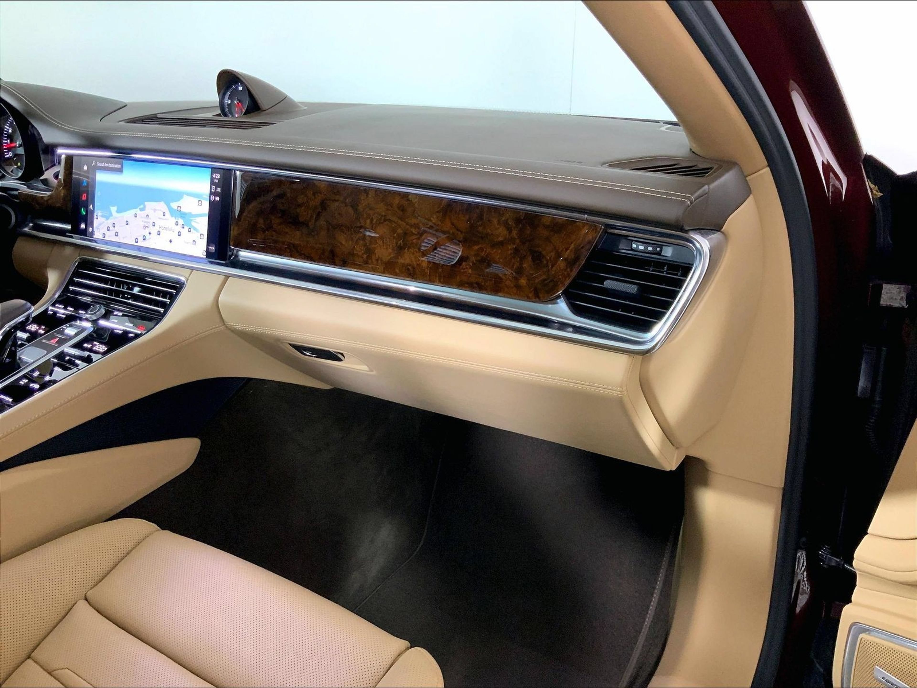 Certified 2022 Porsche Panamera RWD image 17