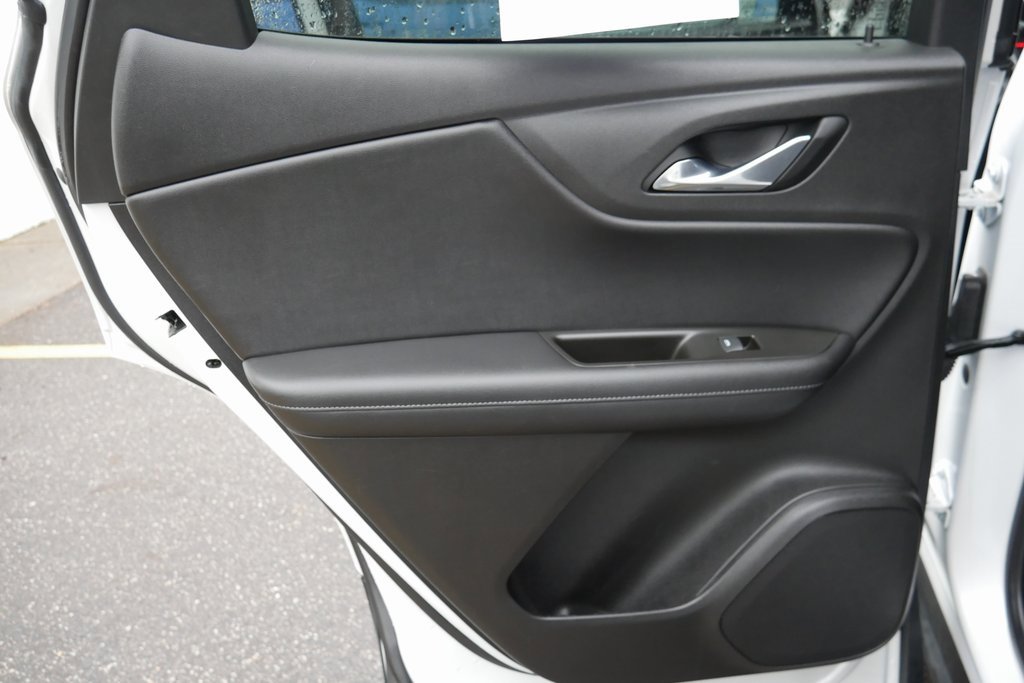 Used 2020 Chevrolet Blazer LT image 31
