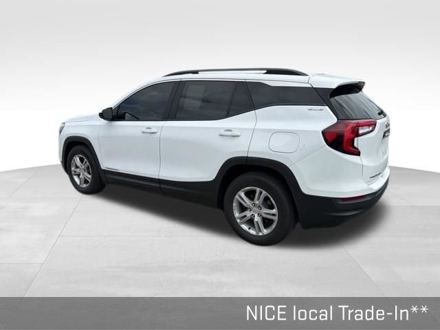 Used 2023 GMC Terrain SLE w/ Driver Convenience Package FWD image 10