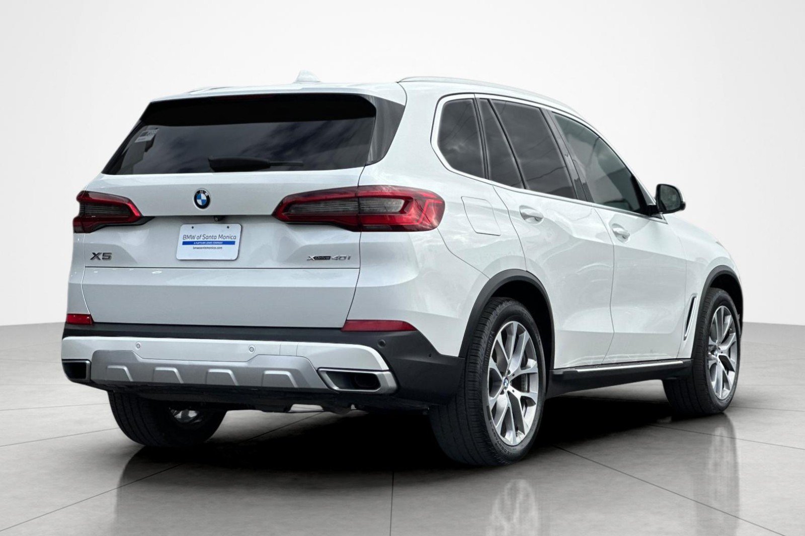 Used 2019 BMW X5 xDrive40i w/ Premium Package 2 AWD/4WD image 5
