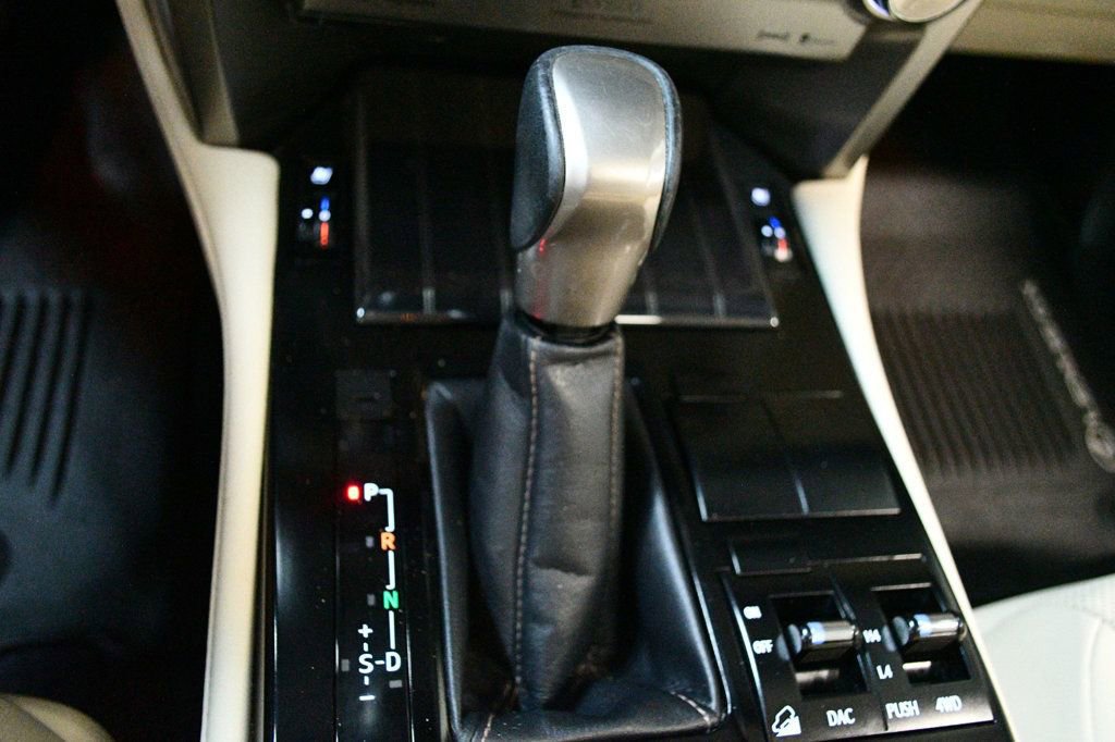 Used 2021 Lexus GX 460 Premium w/ Accessory Package AWD/4WD image 65