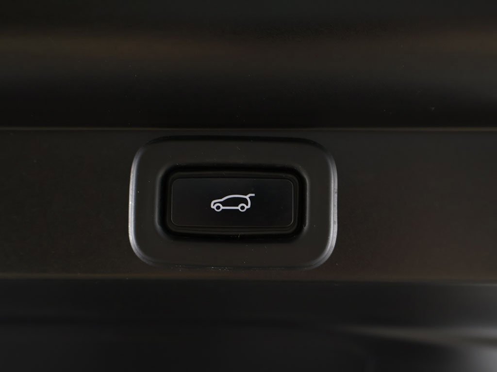 Used 2023 Land Rover Range Rover Long Wheelbase SE image 68