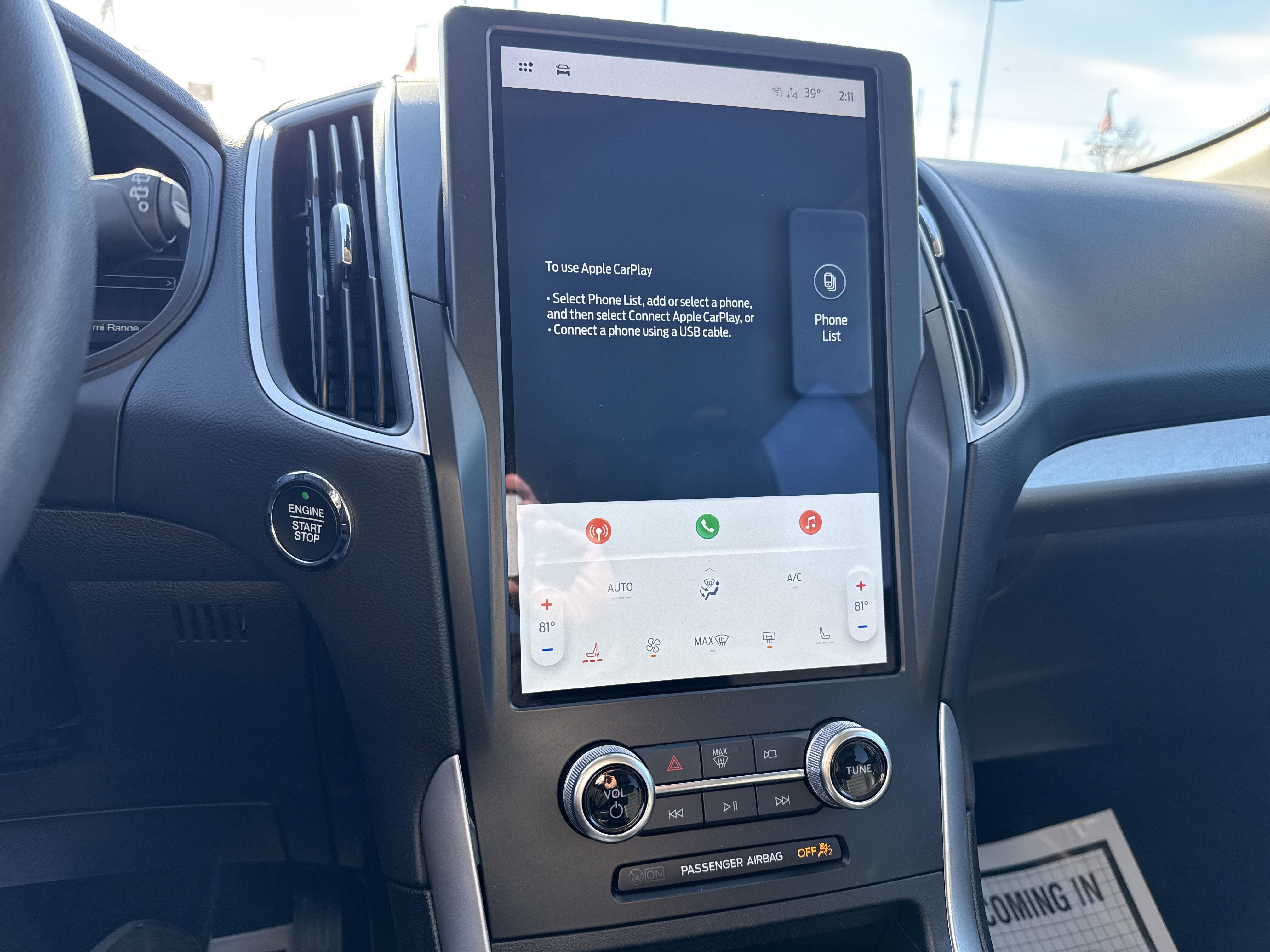 Used 2024 Ford Edge SEL w/ Convenience Package image 25