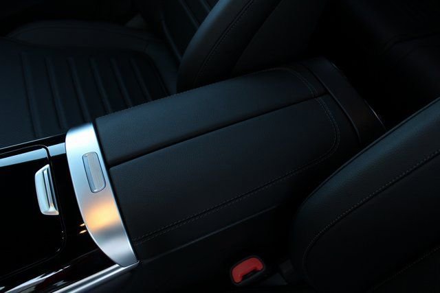 New 2025 Mercedes-Benz GLC 300 4MATIC image 25